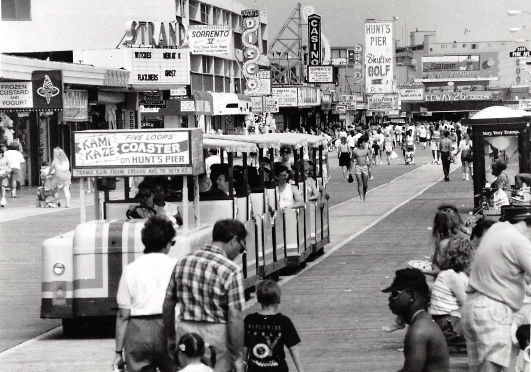 tram car